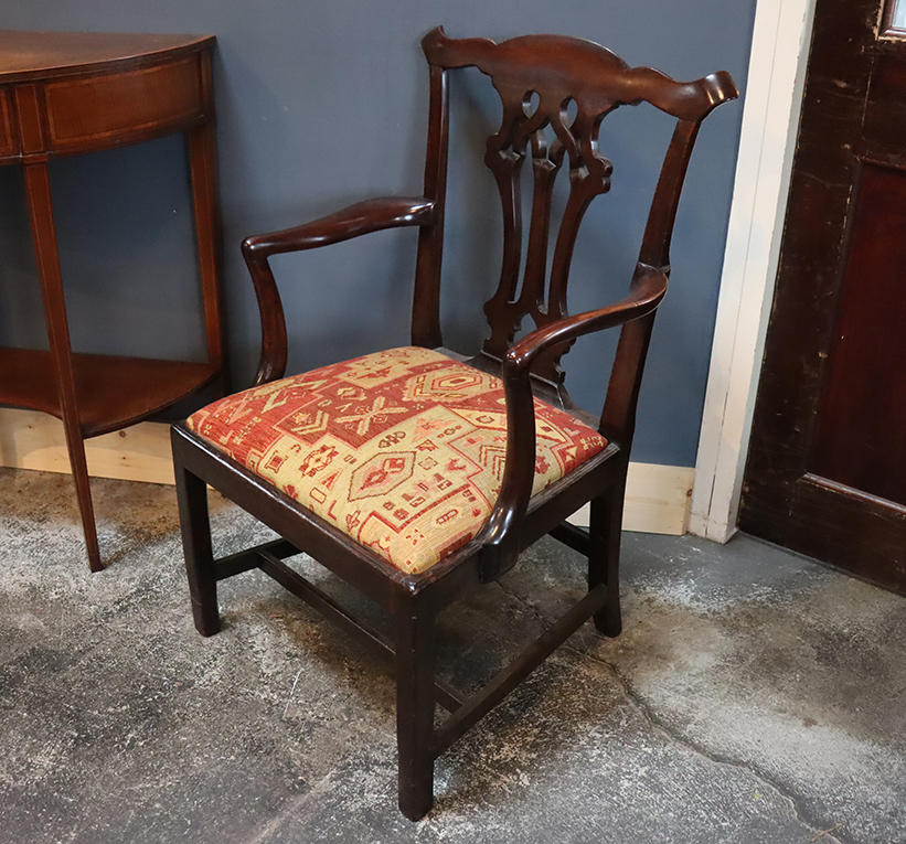 George III Chippendale Corner Chair
